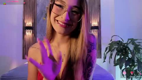 Snapshot of melodylanee chatting on 13, 6, 2026 melodylanee online show from 13, 6, 2026