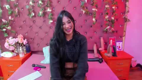 Melodysmithass online show from 16, 10, 2025