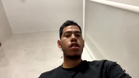 Snapshot of memolesta13 chatting on 2, 3, 2025 memolesta13 online show from 2, 3, 2025