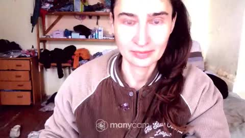 Yummygirl online show from 3, 5, 2026