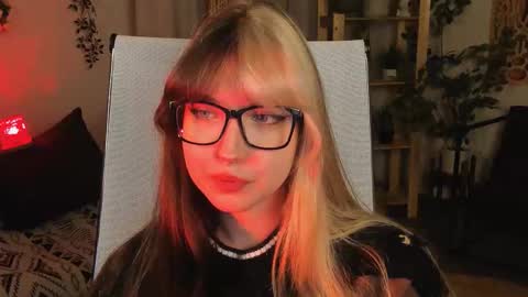 Mia online show from 29, 10, 2025