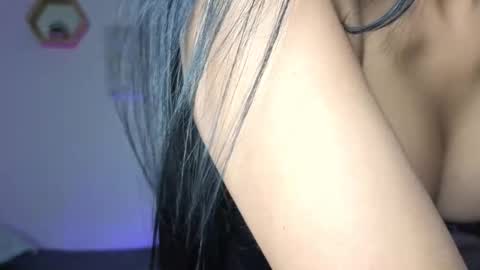 Snapshot of mencia_sharmaa chatting on 29, 10, 2025 Menca of your love online show from 29, 10, 2025