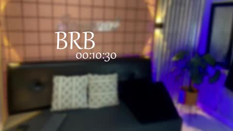 Snapshot of mensia_hernandez chatting on 4, 3, 2025 Princess Mensia online show from 4, 3, 2025