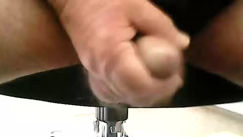 menwith64 online show from 27, 10, 2025