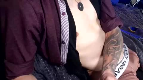 Snapshot of menyy666 chatting on 5, 12, 2025 Giorggio Fragacci online show from 5, 12, 2025