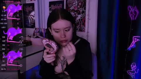 Snapshot of meow_marie chatting on 1, 11, 2025 meow marie online show from 1, 11, 2025