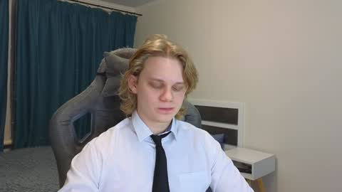 Mickey online show from 4, 2, 2025