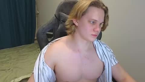 Mickey online show from 26, 2, 2025