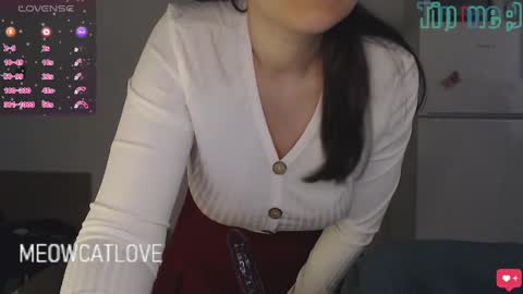 Snapshot of meowcatlove chatting on 9, 1, 2025 meowcatlove online show from 9, 1, 2025