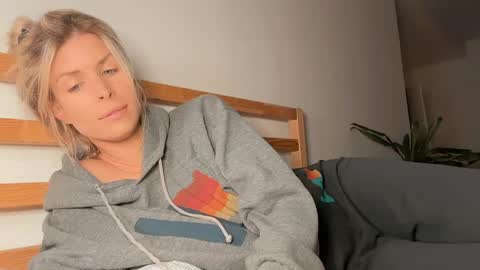 mer_kel online show from 30, 4, 2026