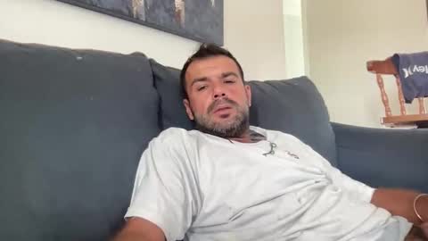 Mercedes190d online show from 31, 3, 2026