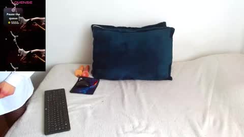 Snapshot of mercurymuscle chatting on 2, 10, 2025 Mercury independet model online show from 2, 10, 2025