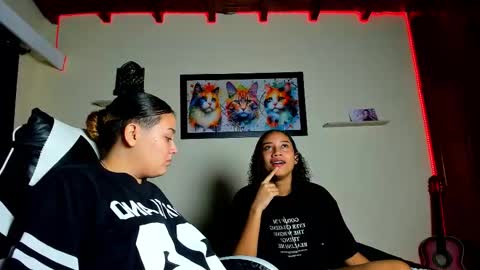 CRISTI AND MEREDIT online show from 19, 1, 2026