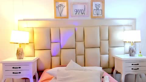 Snapshot of meredit_lane chatting on 28, 1, 2025 online show from 28, 1, 2025