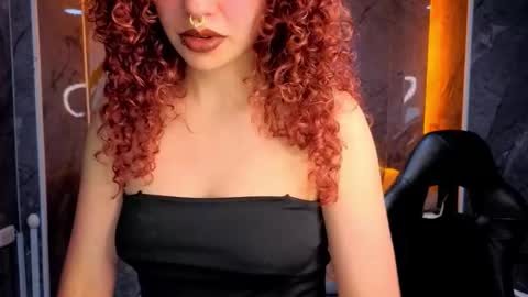 Snapshot of merida_b chatting on 3, 12, 2025 merida_b online show from 3, 12, 2025