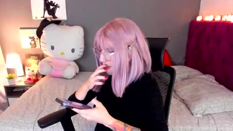 laura 3 i am independent model online show from 16, 1, 2026