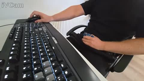 Snapshot of meridian132 chatting on 18, 9, 2025 meridian132 online show from 18, 9, 2025