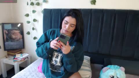 Snapshot of merilynwhithe_ chatting on 19, 9, 2025 Merilyn online show from 19, 9, 2025