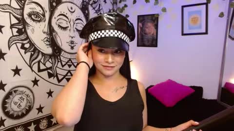 Snapshot of merilynwhithe_ chatting on 27, 10, 2025 Merilyn online show from 27, 10, 2025