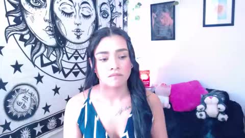 Snapshot of merilynwhithe_ chatting on 29, 10, 2025 Merilyn online show from 29, 10, 2025