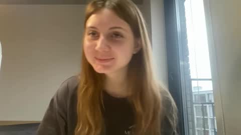 Joan  online show from 30, 11, 2025