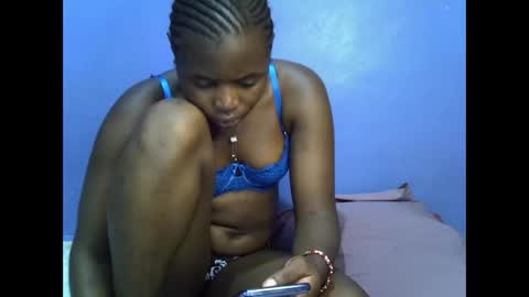 merlin_queen online show from 5, 10, 2025