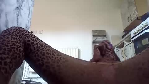 Alexismerton online show from 21, 1, 2025