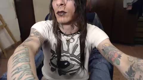 Snapshot of merurial1 chatting on 15, 10, 2025 merurial1 online show from 15, 10, 2025