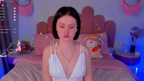 Snapshot of merylew chatting on 11, 2, 2025 Anna online show from 11, 2, 2025