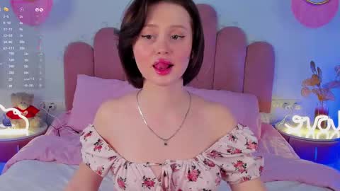 Snapshot of merylew chatting on 9, 3, 2025 Anna online show from 9, 3, 2025