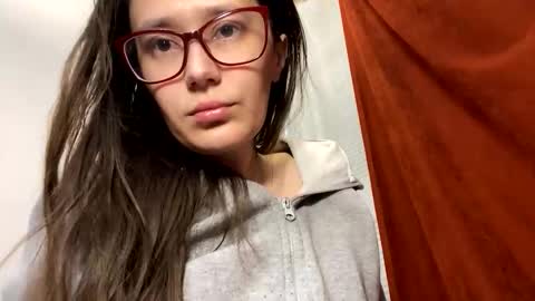 Snapshot of mesmerizing_hypn0_goddess chatting on 7, 10, 2025 Jessica online show from 7, 10, 2025