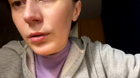 Snapshot of mesmerizing_hypn0_goddess chatting on 14, 11, 2025 Jessica online show from 14, 11, 2025