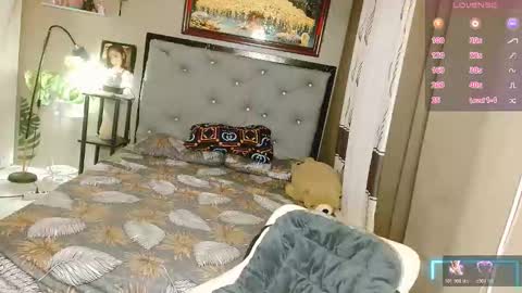 Snapshot of mesmerizingfuckdoll chatting on 26, 11, 2025 mistress jasmine online show from 26, 11, 2025