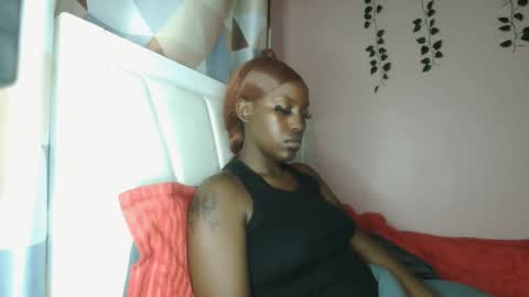 meggy and bree online show from 15, 4, 2026