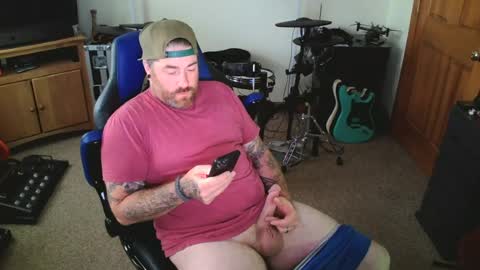 Snapshot of metalhead18787 chatting on 13, 6, 2026 metalhead18787 online show from 13, 6, 2026
