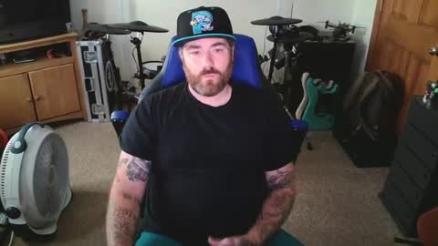 metalhead18787 online show from 11, 7, 2026