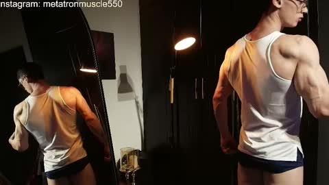 Snapshot of metatron_muscle chatting on 2, 5, 2026 Dany online show from 2, 5, 2026
