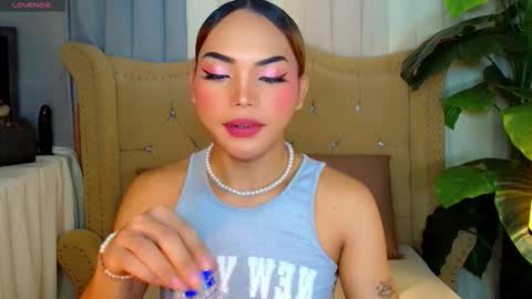 Snapshot of metawinathan chatting on 17, 9, 2025 myka online show from 17, 9, 2025