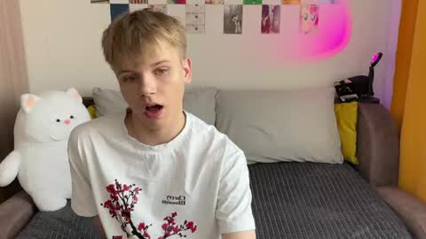 Arthur online show from 13, 4, 2026