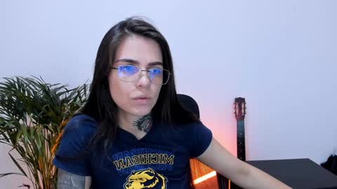 Snapshot of meurief chatting on 3, 1, 2025 Meurif online show from 3, 1, 2025