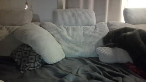 Snapshot of mew_606 chatting on 17, 5, 2026 mew online show from 17, 5, 2026