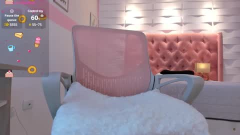 Snapshot of mhellissaw chatting on 28, 12, 2024 melissa online show from 28, 12, 2024