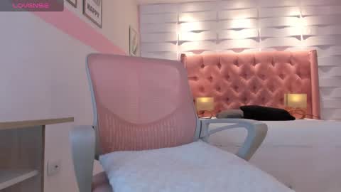 Snapshot of mhellissaw chatting on 10, 1, 2025 melissa online show from 10, 1, 2025