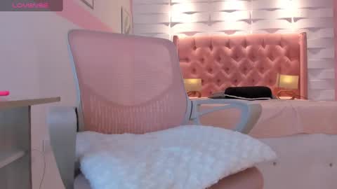 Snapshot of mhellissaw chatting on 11, 1, 2025 melissa online show from 11, 1, 2025