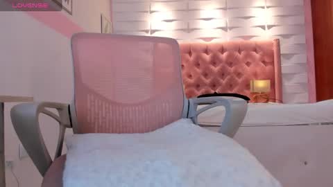 Snapshot of mhellissaw chatting on 16, 1, 2025 melissa online show from 16, 1, 2025