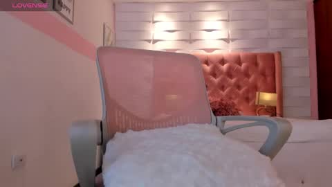 Snapshot of mhellissaw chatting on 20, 2, 2025 melissa online show from 20, 2, 2025