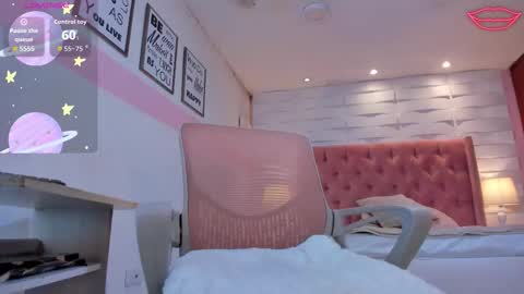 Snapshot of mhellissaw chatting on 9, 2, 2026 melissa online show from 9, 2, 2026