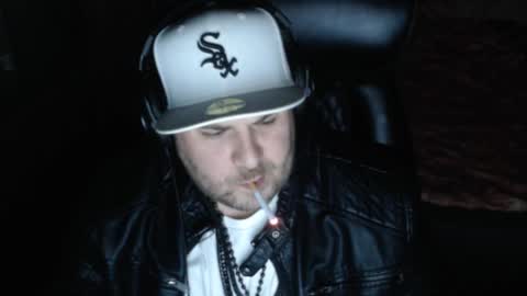 Snapshot of mi_vida21 chatting on 31, 1, 2025 just ask online show from 31, 1, 2025