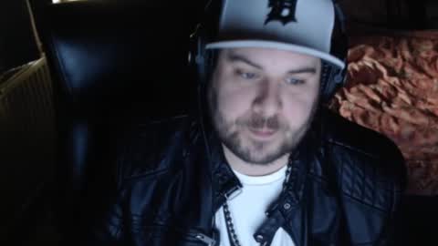 Snapshot of mi_vida21 chatting on 15, 2, 2025 just ask online show from 15, 2, 2025