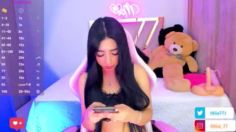 Snapshot of mia77_ chatting on 21, 9, 2025 Mia online show from 21, 9, 2025